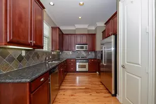 101 Drew St, Houston, TX 77006 - Photo 20