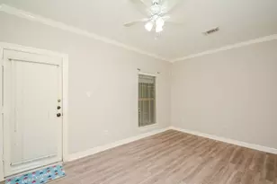 101 Drew St, Houston, TX 77006 - Photo 10