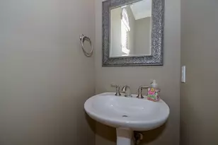 101 Drew St, Houston, TX 77006 - Photo 22