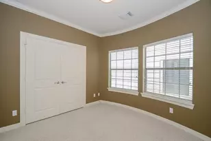 101 Drew St, Houston, TX 77006 - Photo 32