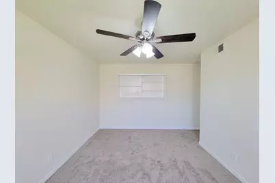 133 S Yaupon Street, Lake Jackson, TX 77566 - Photo 16