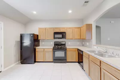 6839 Tammany Manor Lane, Spring, TX 77379 - Photo 12