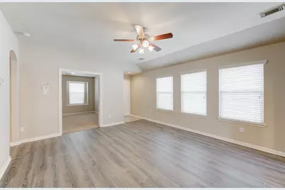 6839 Tammany Manor Lane, Spring, TX 77379 - Photo 6