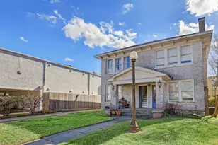 1649 W Main St, Houston, TX 77006 - Photo 2