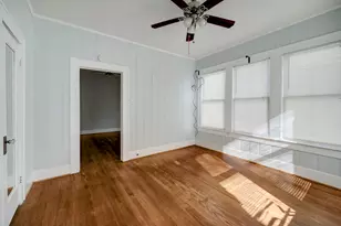 1649 W Main St, Houston, TX 77006 - Photo 14