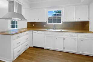 11307 Wickersham Ln, Houston, TX 77077 - Photo 6