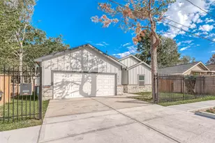 4633 Larkspur St, Houston, TX 77051 - Photo 1