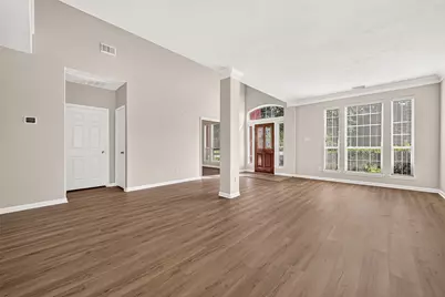 2022 Grand Willow Lane, Richmond, TX 77469 - Photo 6
