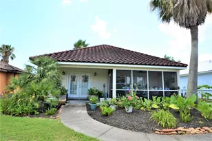 278 Debbie Ln, San Leon, TX 77539 - Photo 1