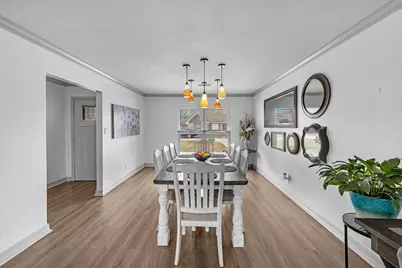 2405 Jacquelyn Drive, Pearland, TX 77581 - Photo 8