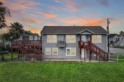 1029 62nd St Street, Galveston, TX 77551 - Photo 2