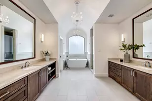 4704 Willow St, Bellaire, TX 77401 - Photo 16