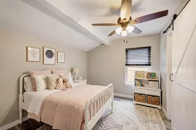 1911 N Red Cedar Circle, The Woodlands, TX 77380 - Photo 6