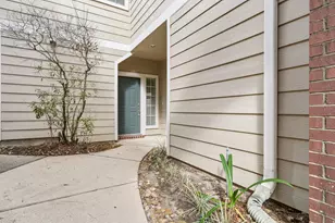 59 N Avonlea Circle N, The Woodlands, TX 77382 - Photo 2