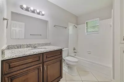 78 W White Willow Circle, The Woodlands, TX 77381 - Photo 10