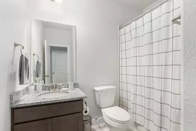 1818 Homewood Point Lane, Rosharon, TX 77583 - Photo 18