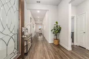 1818 Homewood Point Ln, Rosharon, TX 77583 - Photo 4