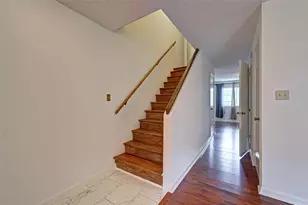 8101 Amelia Rd, Houston, TX 77055 - Photo 6