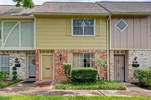8101 Amelia Rd, Houston, TX 77055 - Photo 2