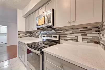 8101 Amelia Road #206, Houston, TX 77055 - Photo 14