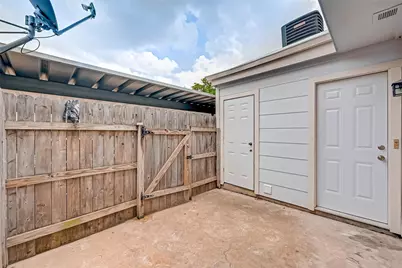 8101 Amelia Road #206, Houston, TX 77055 - Photo 32