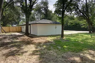 619 9th St, Terrell, TX 75160 - Photo 18