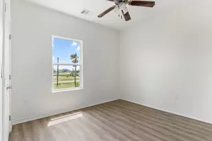 1656 County Road 616, Sargent, TX 77414 - Photo 16