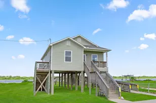 1656 County Road 616, Sargent, TX 77414 - Photo 2