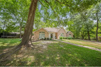 18 Red Oak Lane, Lufkin, TX 75904 - Photo 2
