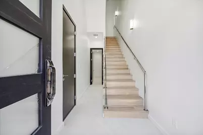 713 Memorial Heights Drive, Houston, TX 77007 - Photo 2