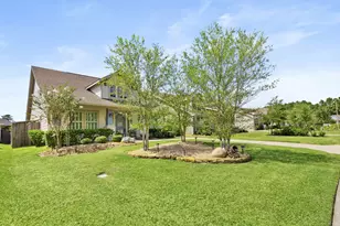 229 N Lynx Trail, Montgomery, TX 77316 - Photo 2