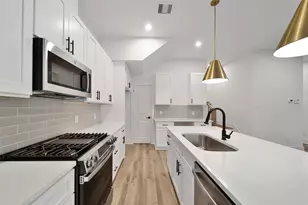 7628 Inwood Hls Ln, Houston, TX 77088 - Photo 14