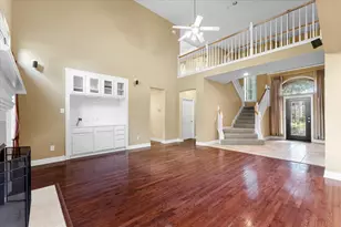 9406 Laurel Wind Ct, Houston, TX 77040 - Photo 4