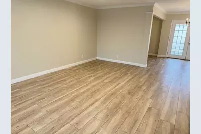 2649 Marilee Lane, Houston, TX 77057 - Photo 2