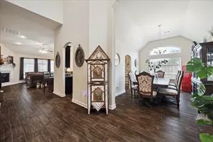 12829 Short Palm Dr, Texas City, TX 77568 - Photo 6