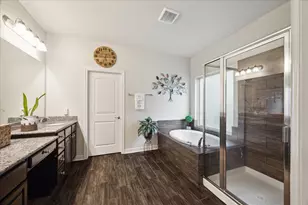 12829 Short Palm Dr, Texas City, TX 77568 - Photo 18