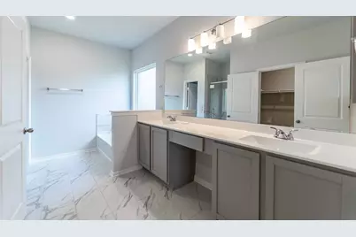 1731 Warm Breeze Drive, Angleton, TX 77515 - Photo 16