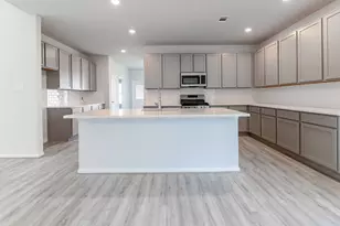 1731 Warm Breeze Dr, Angleton, TX 77515 - Photo 10