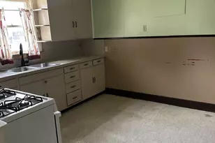 1102 Thiel St, Brenham, TX 77833 - Photo 10