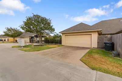3813 Silverthorne Lane, College Station, TX 77845 - Photo 20