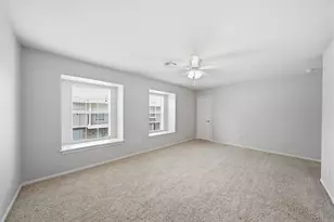 727 Bunker Hill Rd, Houston, TX 77024 - Photo 16