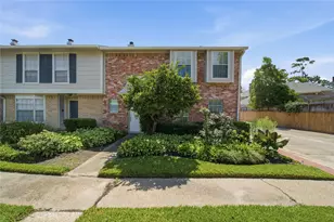 727 Bunker Hill Rd, Houston, TX 77024 - Photo 2