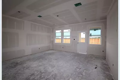 347 West Rose Marie Lane, Montgomery, TX 77356 - Photo 6