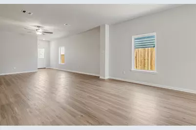 10422 Sunny Petal Circle, Houston, TX 77016 - Photo 2