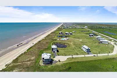 436 Seagrass, Gilchrist, TX 77617 - Photo 12