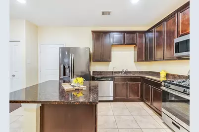7923 Ashford Trace Drive, Houston, TX 77072 - Photo 12