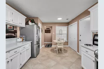 628 Meadowbriar Street, League City, TX 77573 - Photo 24