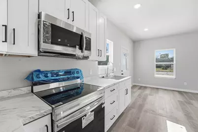 2230 Cable Avenue, Beaumont, TX 77703 - Photo 10