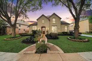 1807 Ravenel Ln, Sugar Land, TX 77479 - Photo 6