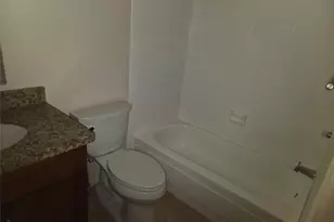 2425 Holly Hall St, Houston, TX 77054 - Photo 6